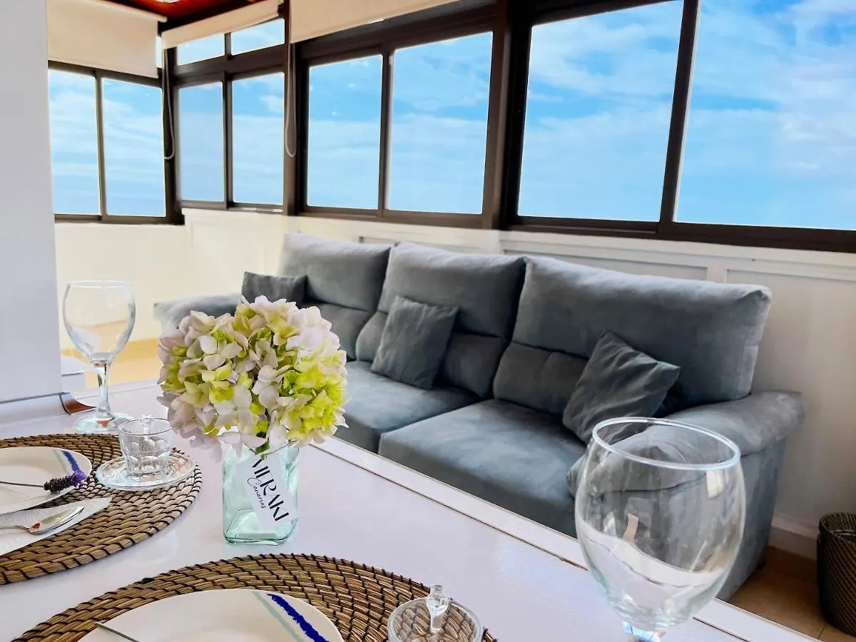 Apartamento Atico en primera línea de Playa de Melenara España